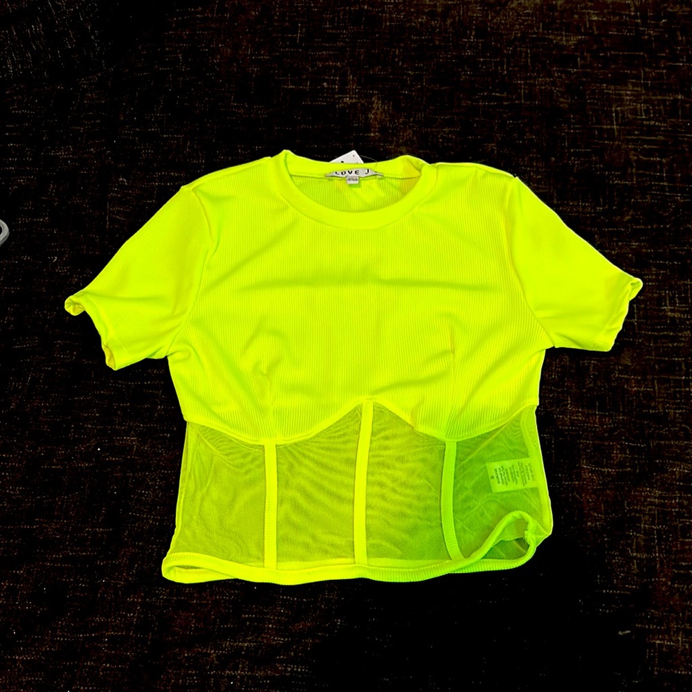 Crop top
